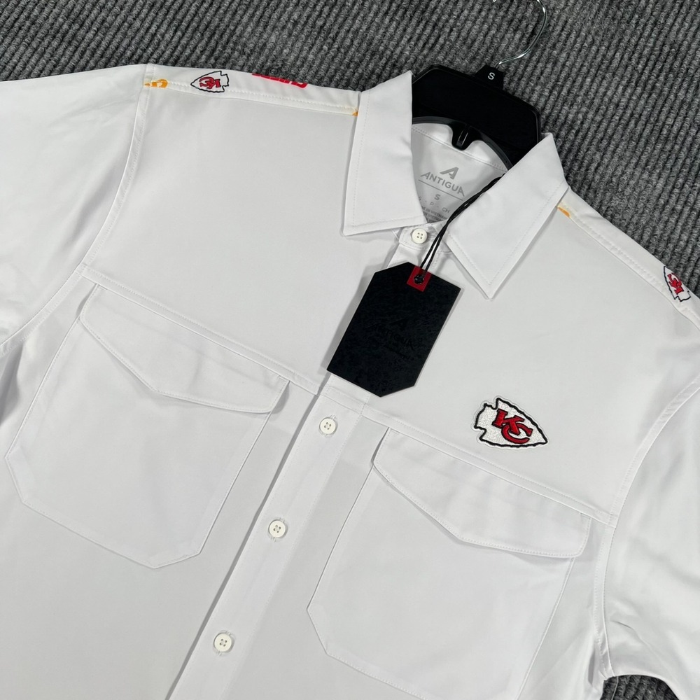 Kansas City Chiefs Shirt Mens Small White Short Sleeve Button Up Pocket NFL New